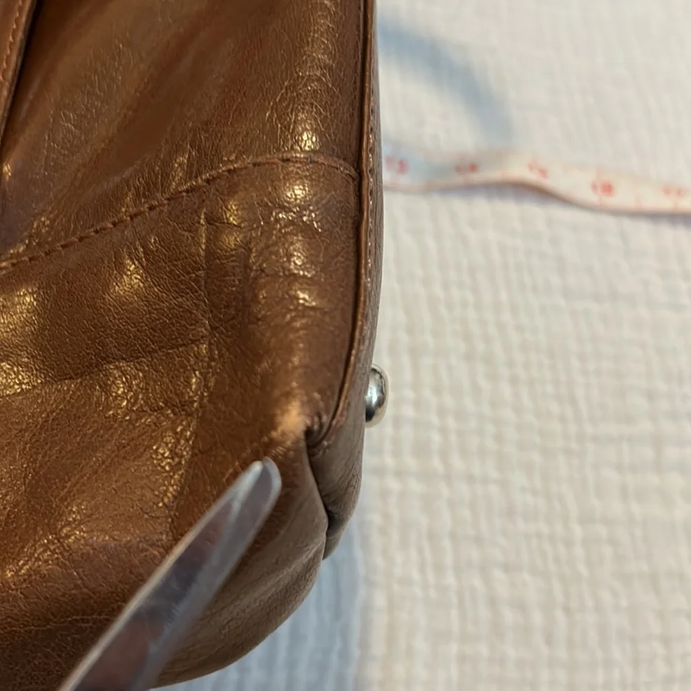 Ashwood Genuine Leather Shoulder Bag Tote Cognac Brown Handbag Purse - Picture 16 of 17